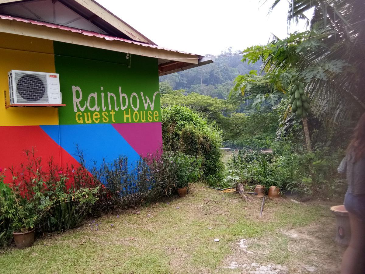 Taman Negara Rainbow Guest House Kuala Tahan Ngoại thất bức ảnh